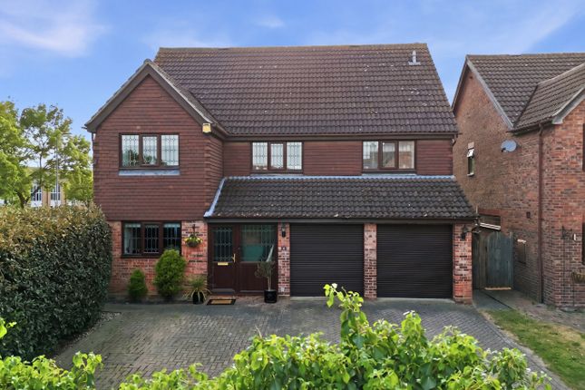 5 Rivenhall, Wickford, Essex photo 5