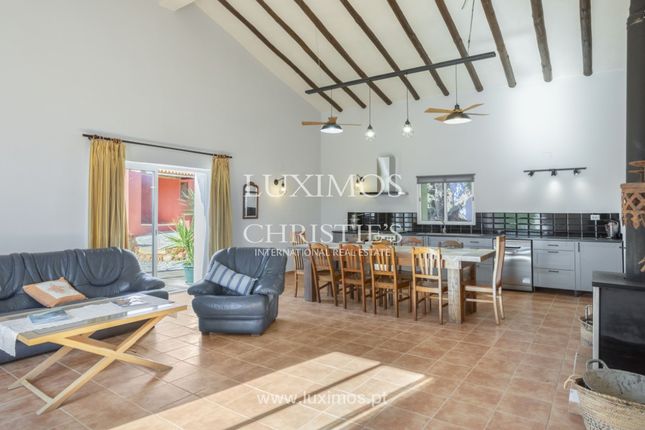 Villa for sale in Alte, 8100 Alte, Portugal
