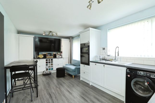 11 Wroxall Drive, Grantham, GRANTHAM photo 4