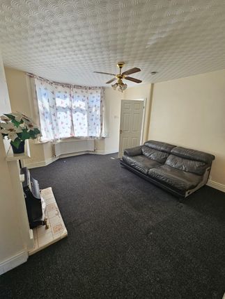 Holborn Avenue, Coventry photo 5