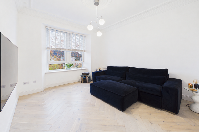 Flat 3 104 Townhead Street, Hamilton photo 3