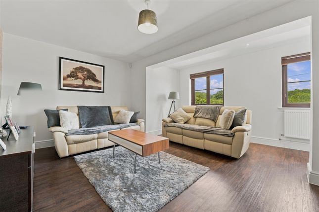 Rosewood Cottage, 206, Henfield Road, Coalpit Heath photo 4