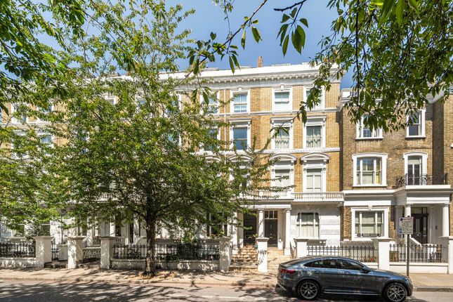 Redcliffe Gardens, London, Greater London, SW10 9BG, Chelsea photo 4