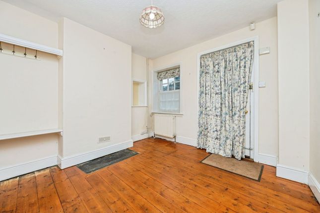 35, High Street, Kidderminster photo 4