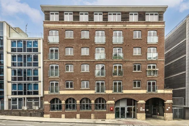 Thumbnail Flat for sale in St. Pancras Way, London