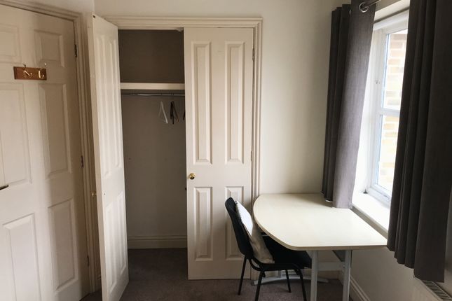 End terrace house to rent in Capstan Place, Colchester