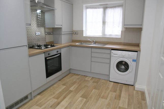 94a, High Street, Brierley Hill photo 2