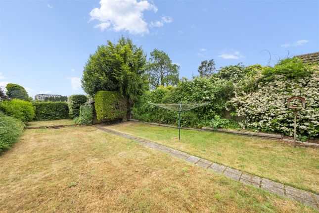 27, Newtown Road, Uxbridge photo 3