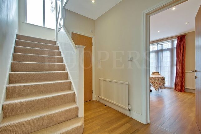 2, Lennox Gardens, London photo 3