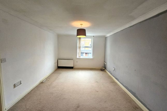 Apartment 11 Great Western Court, The Avenue, Acocks Green, Birmingham, West Midlands, B27 6NT photo 2