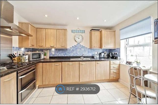 Frederick Place, Curo Park Frogmore, St Albans photo 2