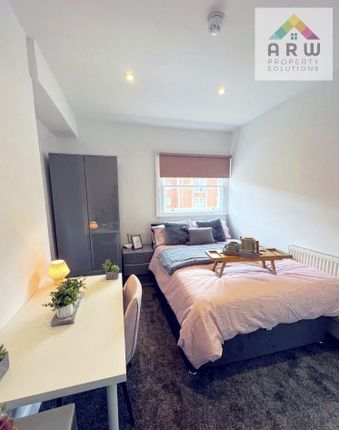 Room to rent in Room 6, 27 Seymour Terrace, Seymour Street, Liverpool, Merseyside