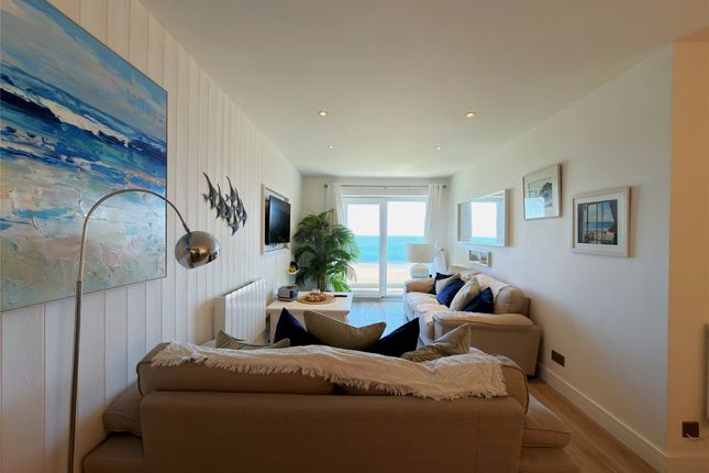 Flat 3,, Clifton Court, Braunton photo 3
