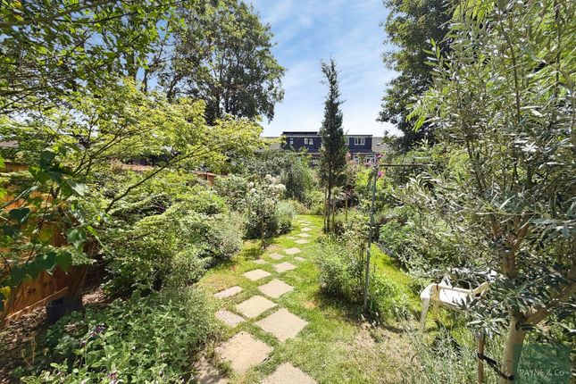 61 Cowley Road, Ilford photo 4