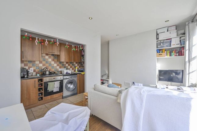 Westmoreland Terrace, SW1V, Pimlico photo 2