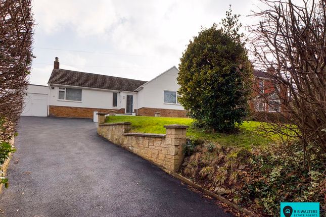 Thumbnail Bungalow for sale in Green Street, Brockworth, Gloucester