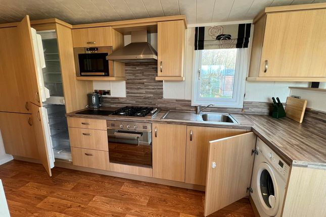 YR14 Reiver Sprint Lodge at South Lakeland Leisure Village, Borwick Ln, Warton, Carnforth photo 5