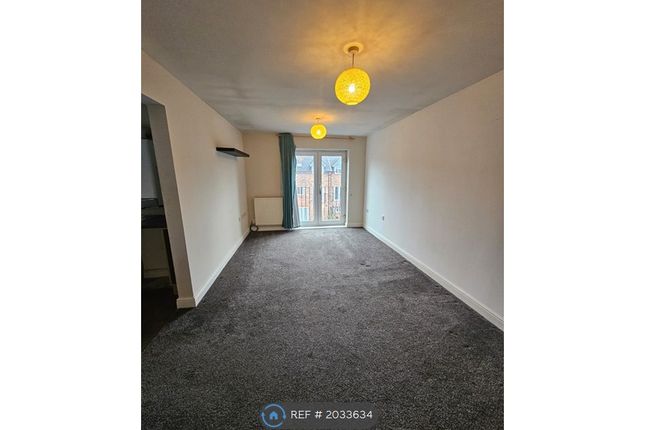 Thumbnail Flat to rent in Booth Road, Bolton