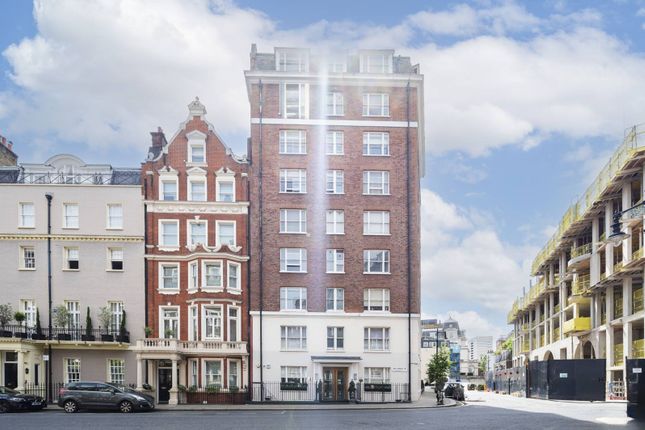 Thumbnail Flat to rent in Hill Street, W1, Mayfair, London