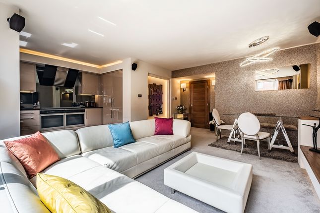 Flat 11, Bristol House, 67, Lower Sloane Street, London photo 3
