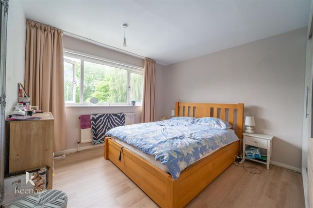 49, Linksway, Manchester photo 4