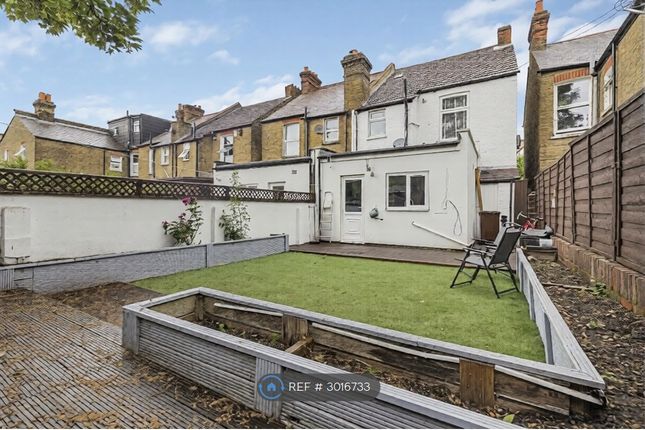 Birdhurst Road, London photo 5