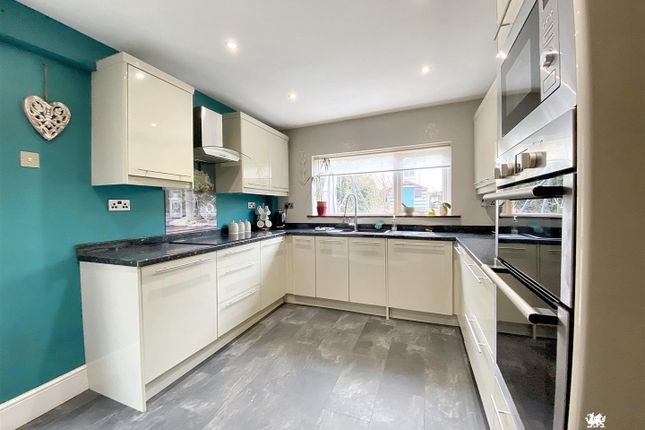 14, Eva Terrace, Ferryside photo 4