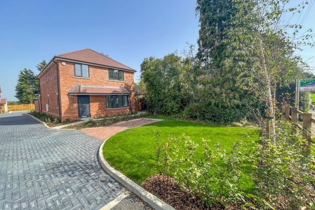 Thumbnail Detached house for sale in Station Road, Bow Brickhill, Milton Keynes