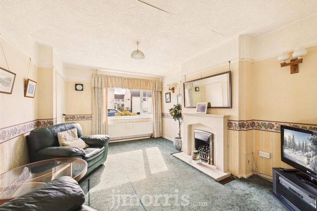 24 Maesglas, Cardigan photo 4