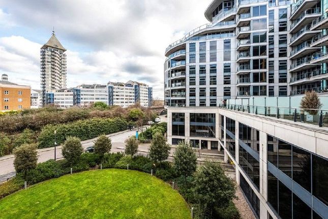 Flat for sale in Townmead Road, Imperial Wharf, London