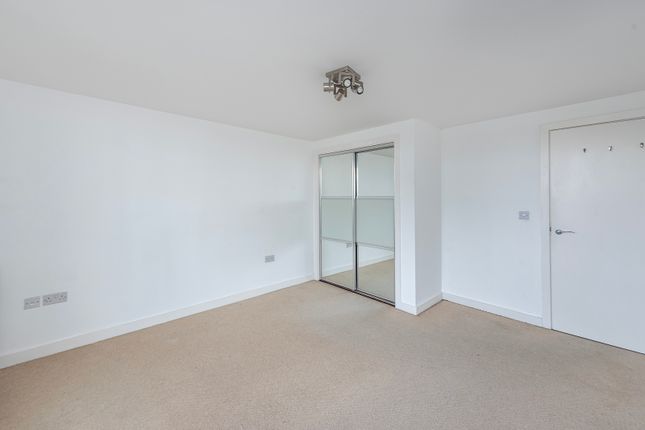 Flat for sale in Newsom Place, Hatfield Road, St. Albans, Hertfordshire