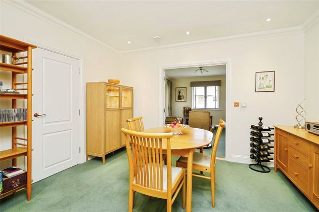 39, Forest Grove, Oxfordshire photo 3