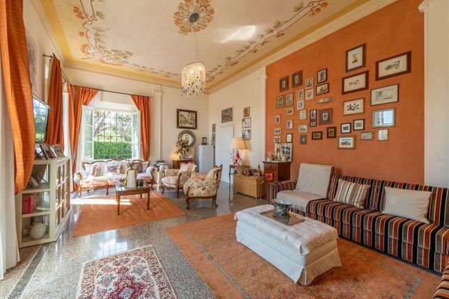 Villa for sale in Toscana, Lucca, Forte Dei Marmi