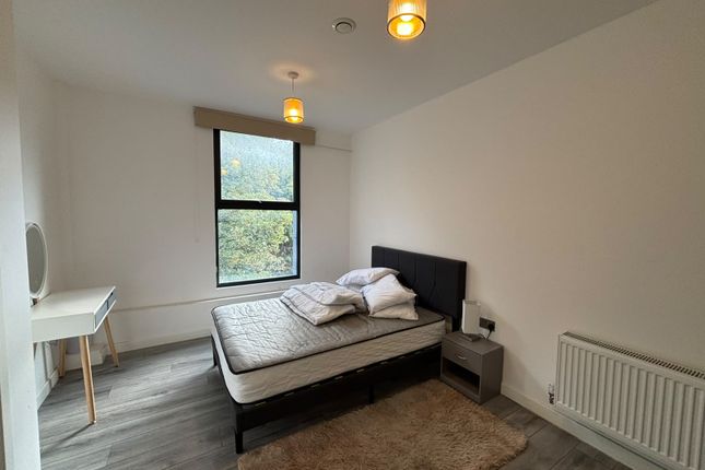 700, Woolwich Road, London photo 4