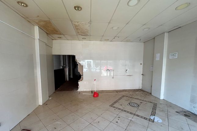 11, Edgwarebury Lane, Edgware photo 5