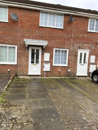 Terraced house to rent in 8 Dale Close, Fforestfach, Swansea