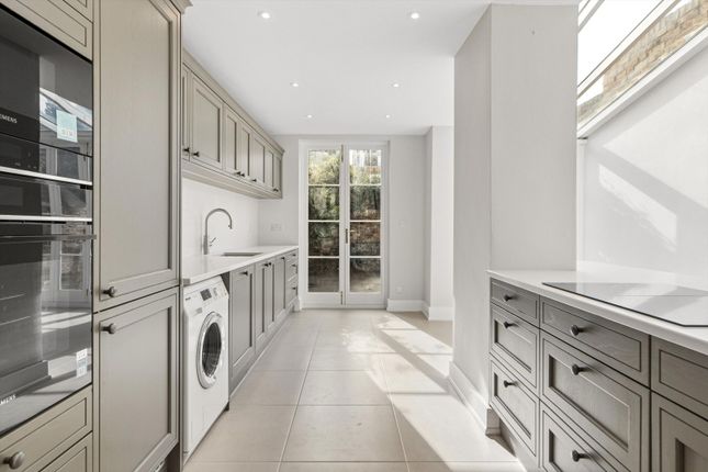 28, Rumbold Road, London photo 4