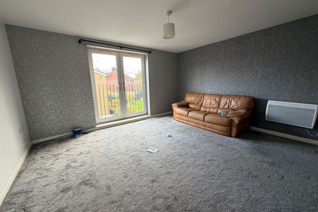 9, Regency Gardens, Mount Terrace, Halifax photo 2