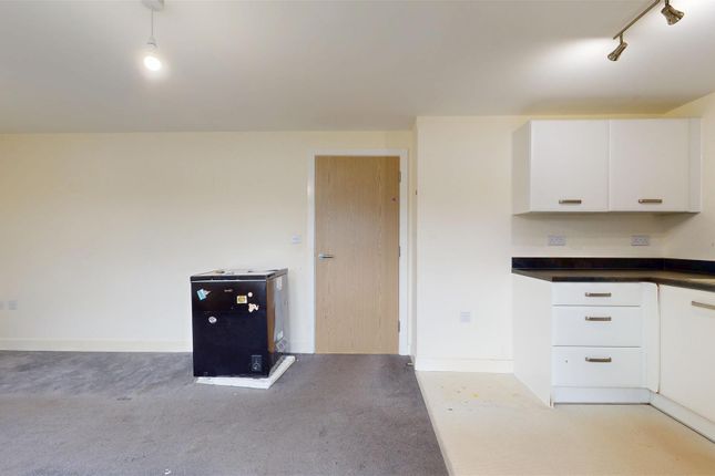 Flat 8 Selway House, Frome Road, Radstock photo 3