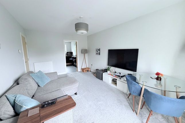 Flat 6, 1, Mill Beck Close, Pudsey photo 2