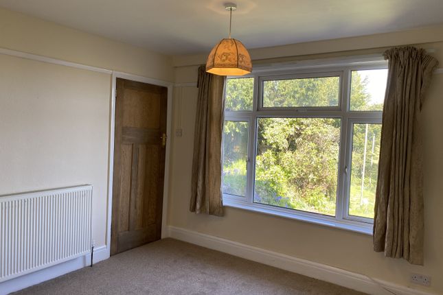 Flat to rent in Seymour Road, Newton Abbot