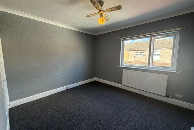 45, Lovett Street, Cleethorpes photo 4