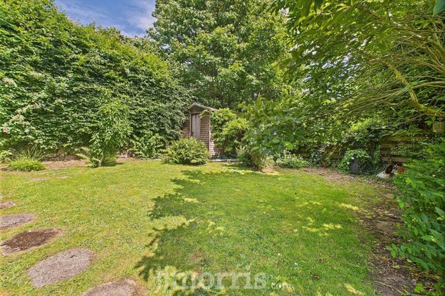 59 Queensway, Haverfordwest photo 3