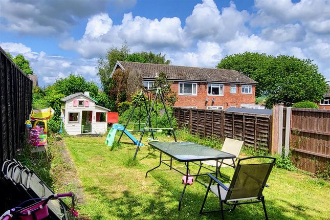 Flat for sale in Own Private Garden - Gauldie Way, Standon, Herts