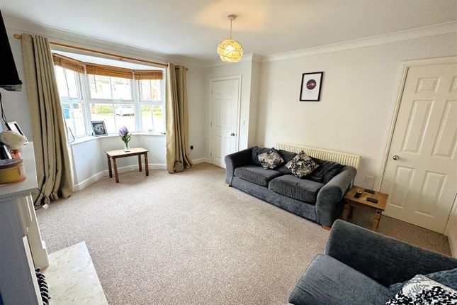 4, Sandfield Green, Market Weighton York photo 3