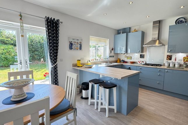 14, Honeysuckle Drive, Tavistock photo 2