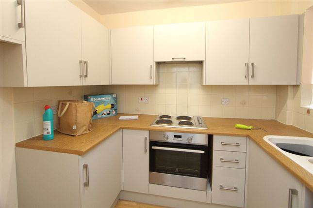 23, Sandringham Road, Petersfield photo 2