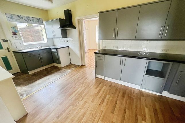 19, Falkland Road, Bolton photo 3