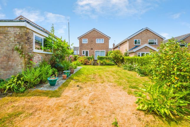 57, Nicholson Webb Close, Cardiff photo 4