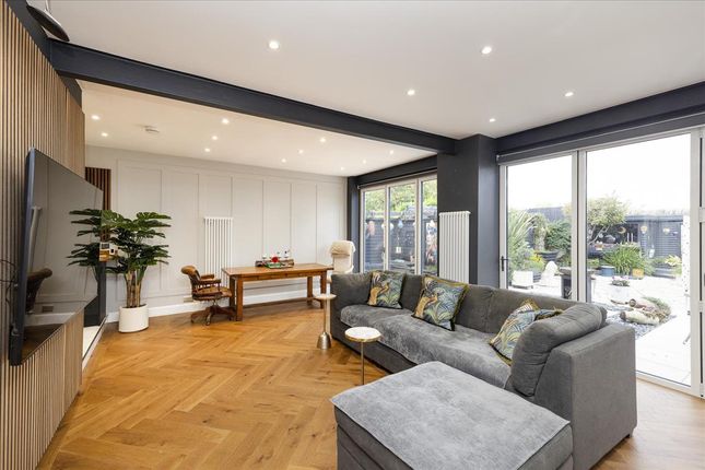 19 Millerhill, Dalkeith photo 3